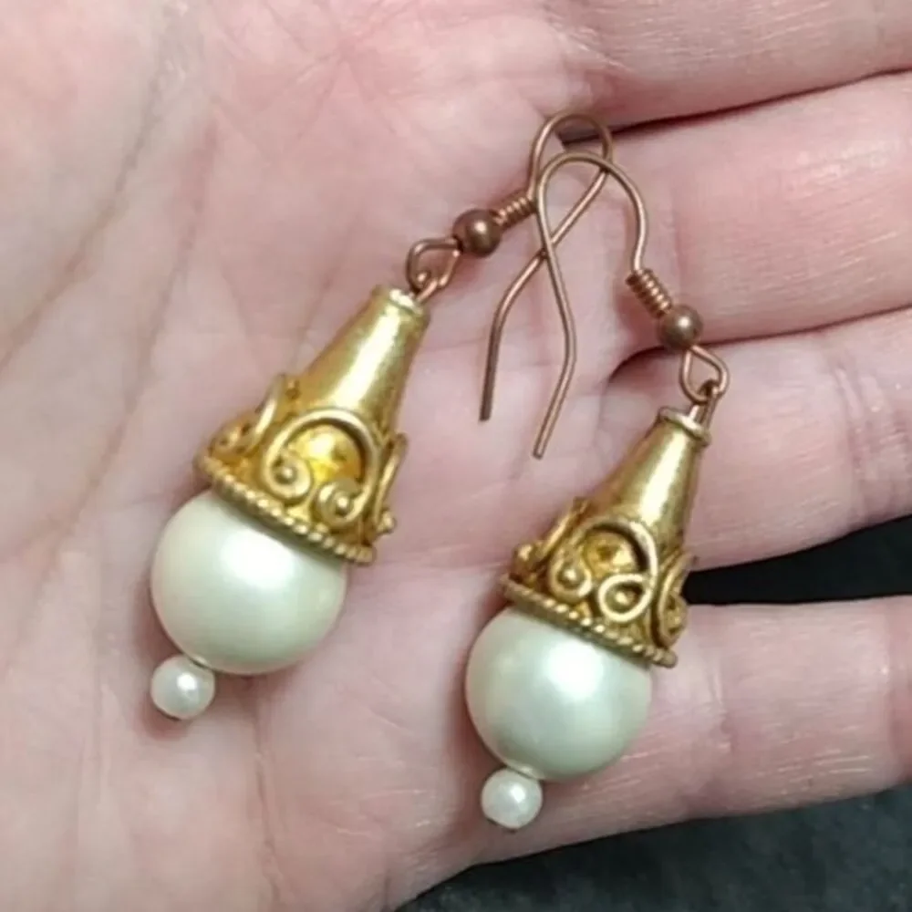 Vintage gold tone faux pearl earrings